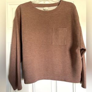 Boxy crew neck sweater